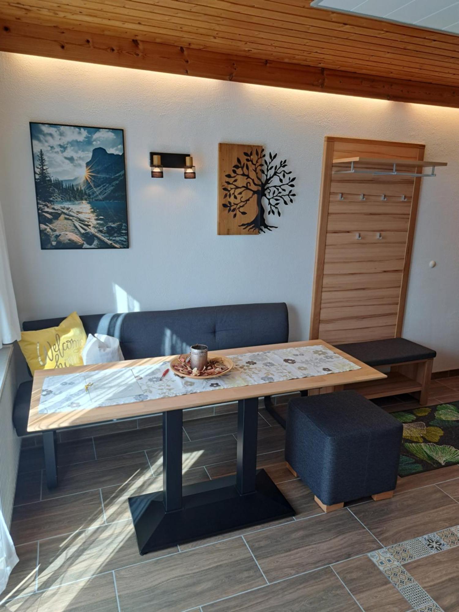 Apartmenthaus Bader Лойташ Екстер'єр фото