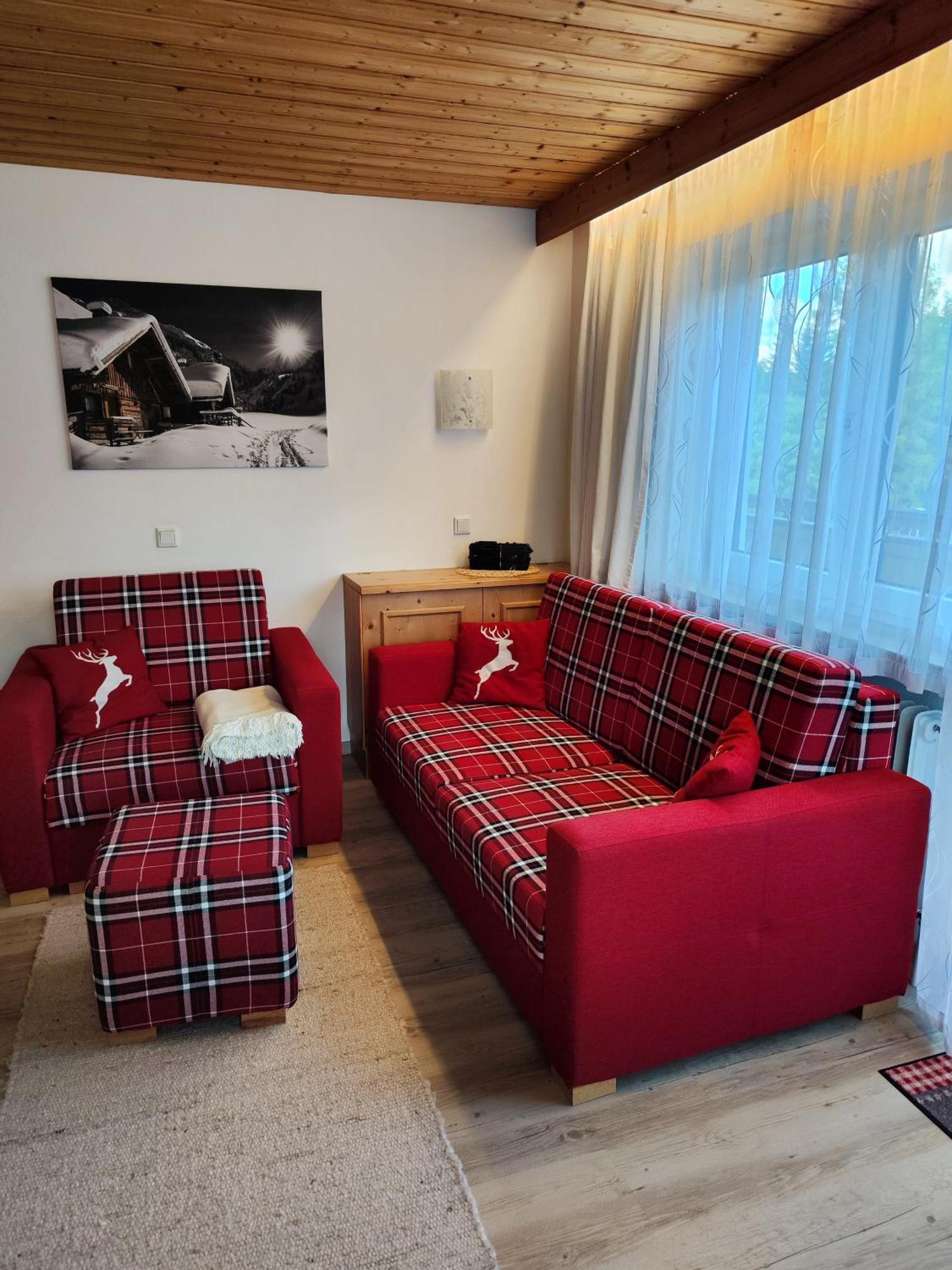 Apartmenthaus Bader Лойташ Екстер'єр фото