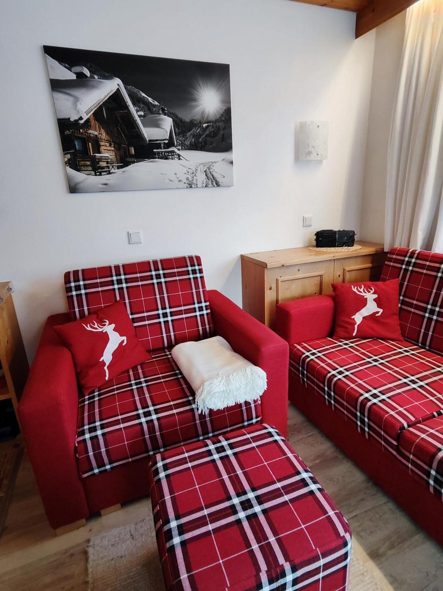 Apartmenthaus Bader Лойташ Екстер'єр фото