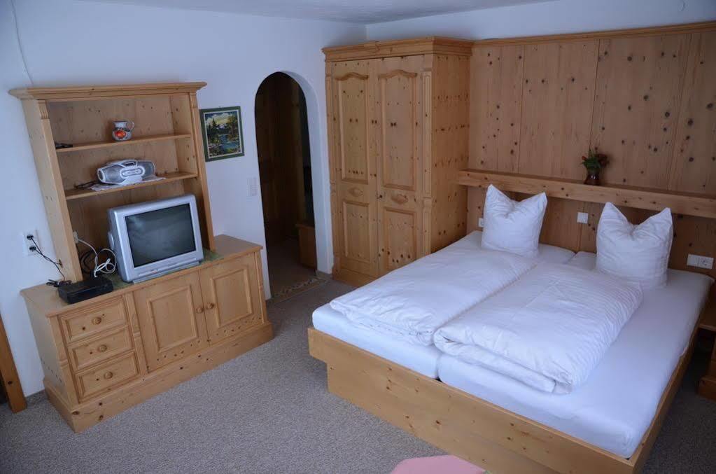 Apartmenthaus Bader Лойташ Екстер'єр фото